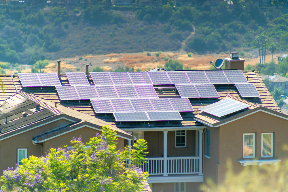 la quantité de panneaux solaires pour la maison de 200 m²